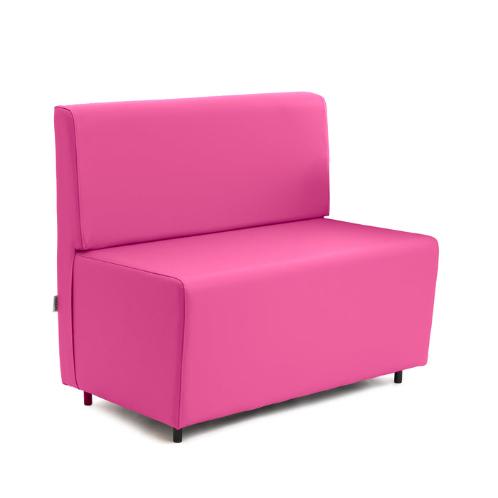 Divanetto Essence 2 posti per Ristoranti in finta pelle Mamba Dim 100x62xH88