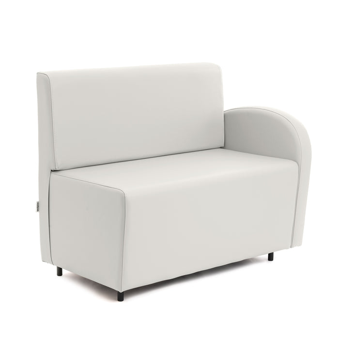 Divanetto Onda 2 posti con bracciolo sx per Locali in ecopelle Ignifugo Mamba Dim 108x62xH88