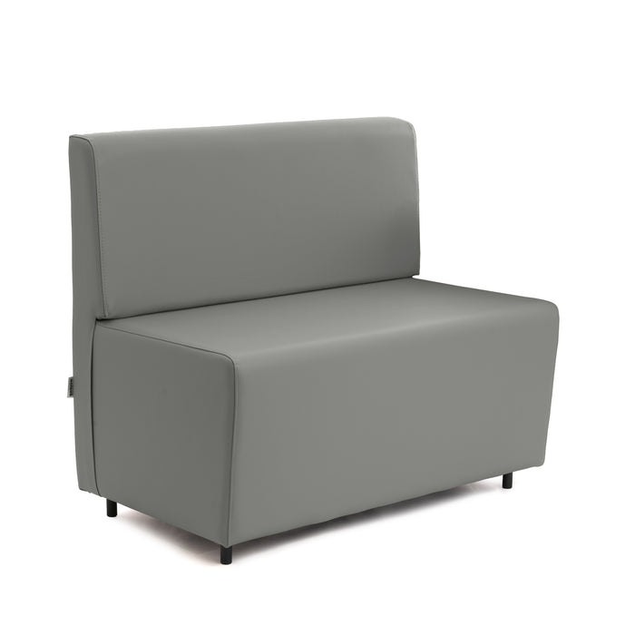 Divanetto Essence 2 posti per Ristoranti in finta pelle Mamba Dim 100x62xH88