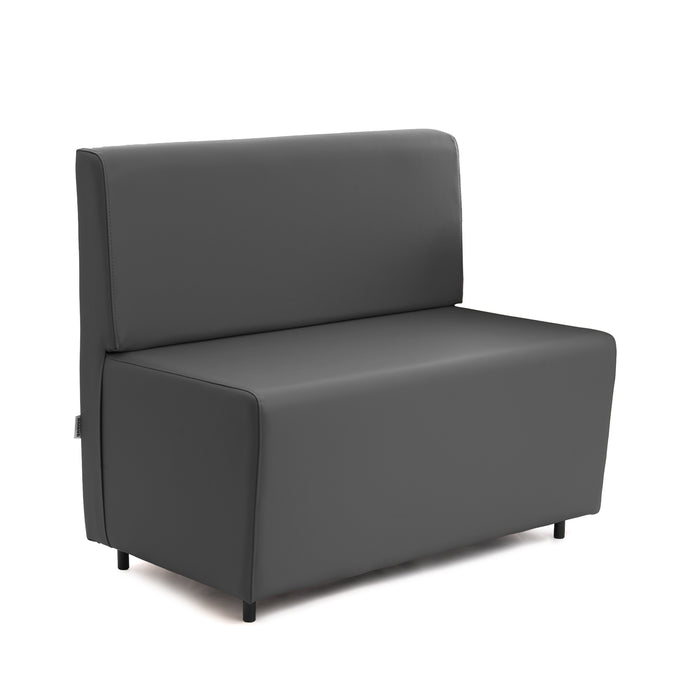 Divanetto Essence 2 posti per Ristoranti in finta pelle Mamba Dim 100x62xH88