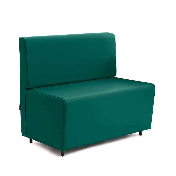 Divanetto Essence 2 posti per Ristoranti in finta pelle Mamba Dim 100x62xH88