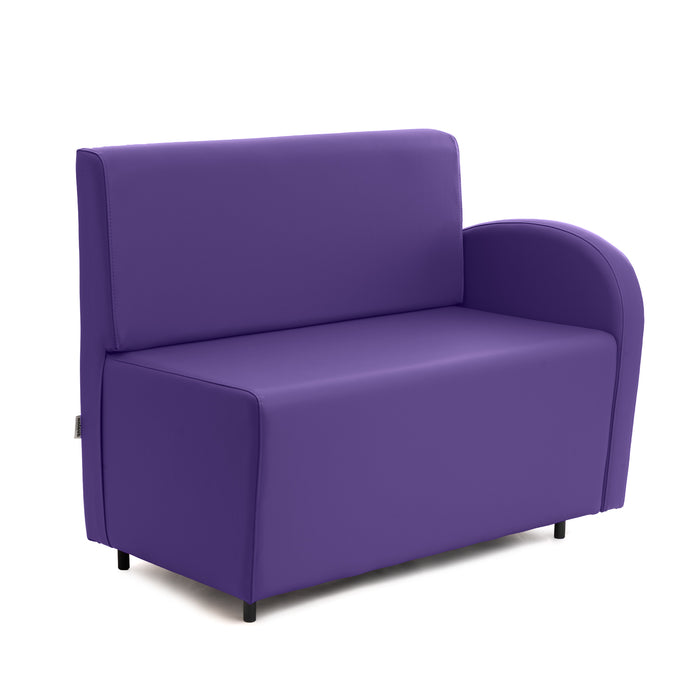Divanetto Onda 2 posti con bracciolo sx per Locali in ecopelle Ignifugo Mamba Dim 108x62xH88