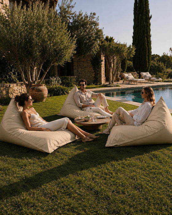 Shongo large triangle-shaped pouf in Samba fabric for outdoor use, size: 140x175 cm