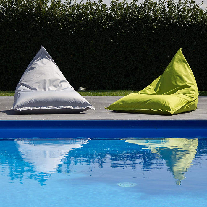 Shongo triangle-shaped pouf in Samba fabric for outdoor dim: 180x135x h90 cm