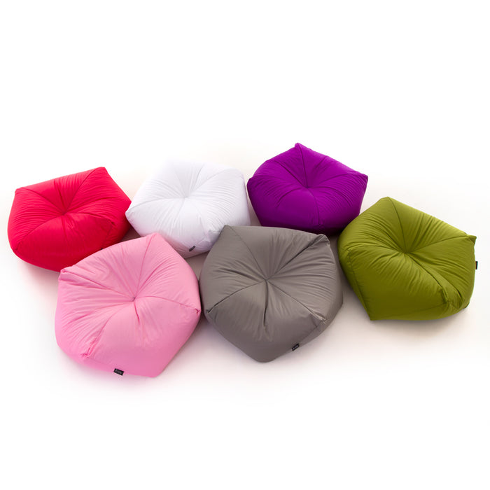 Star-shaped pouf in anti-trap fabric padded with polystyrene Made in Italy Dim: 70x35 cm